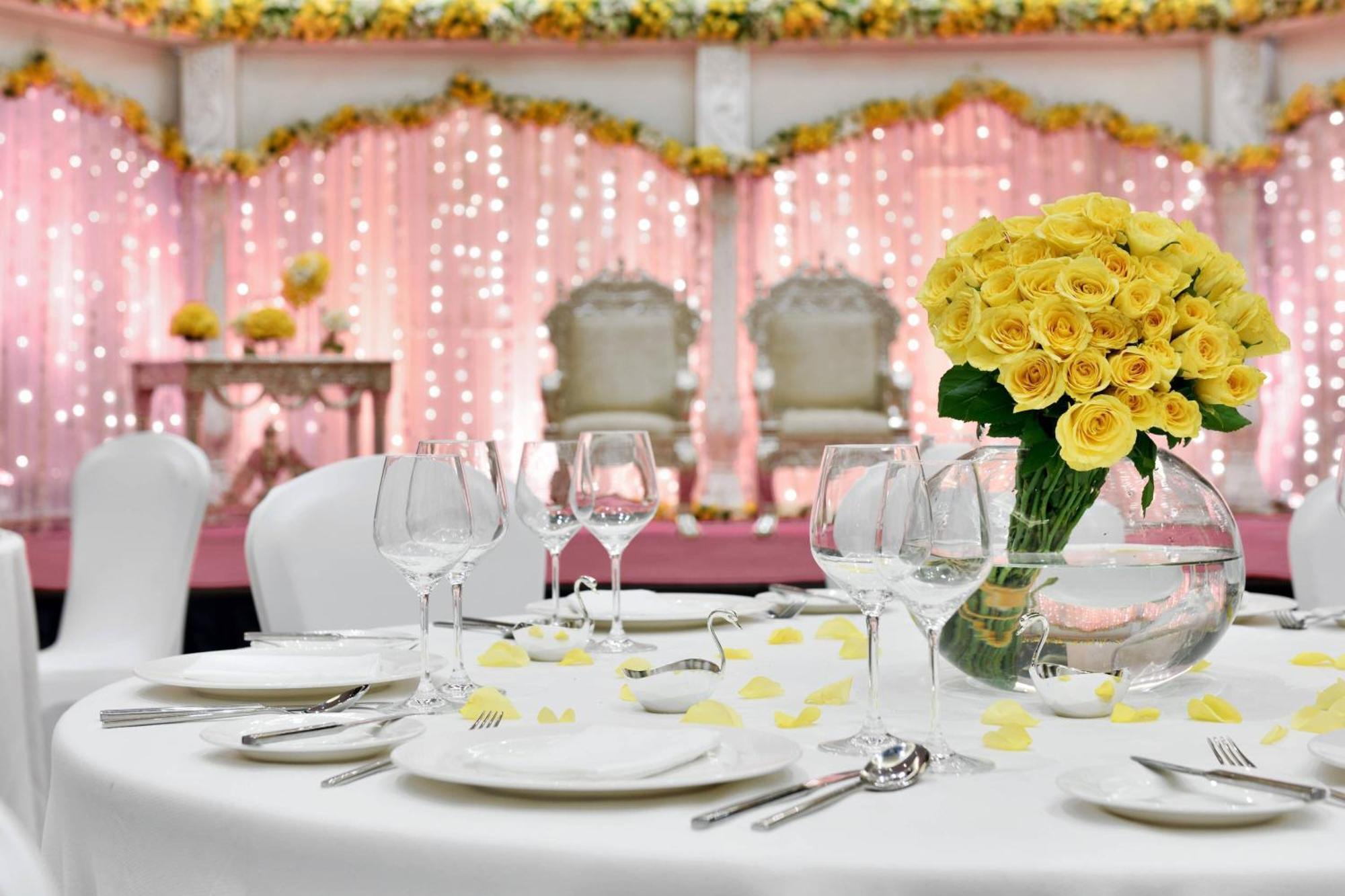 Renaissance Lucknow Hotel, Gomti Nagar Ngoại thất bức ảnh