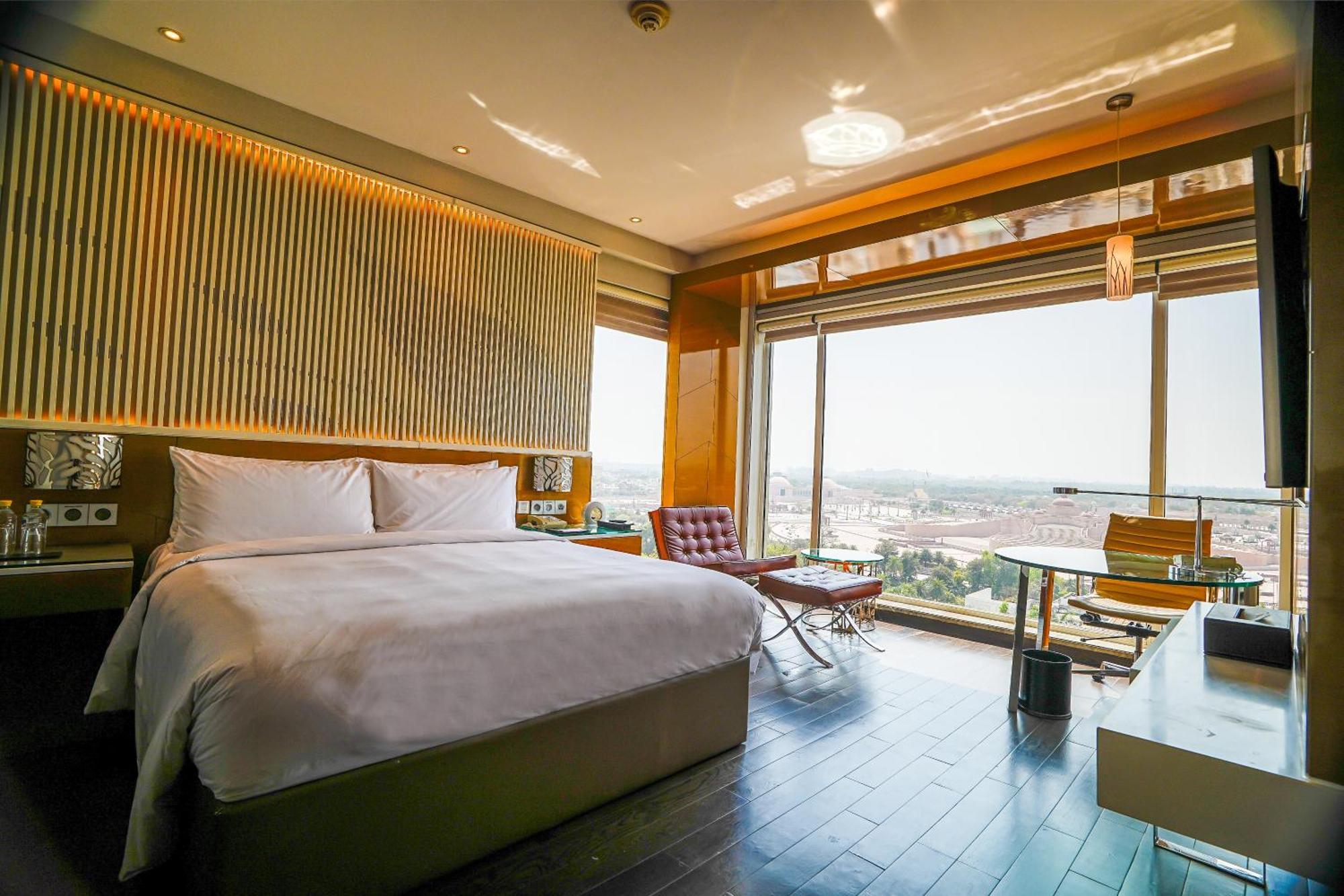Renaissance Lucknow Hotel, Gomti Nagar Ngoại thất bức ảnh