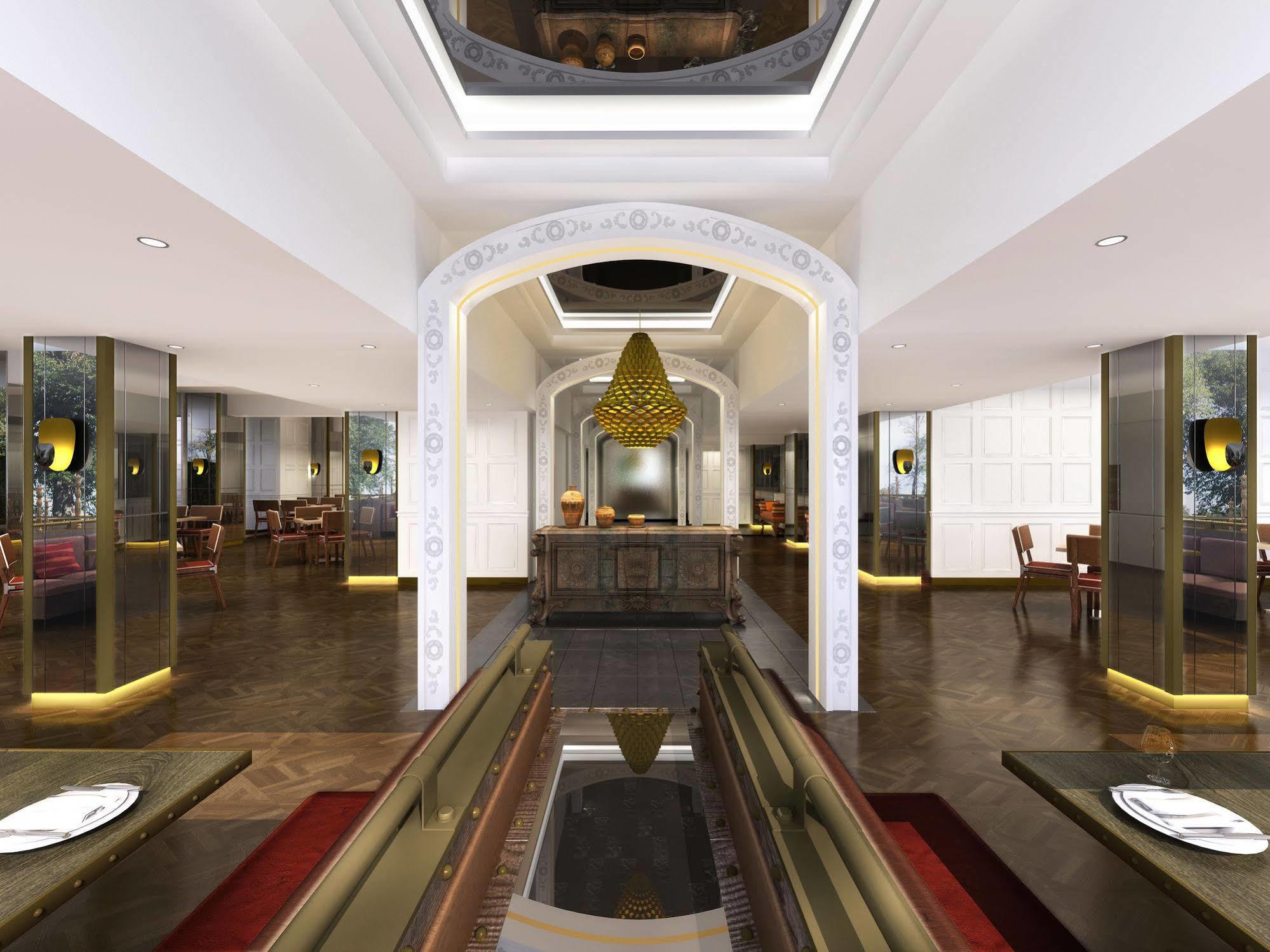 Renaissance Lucknow Hotel Ngoại thất bức ảnh